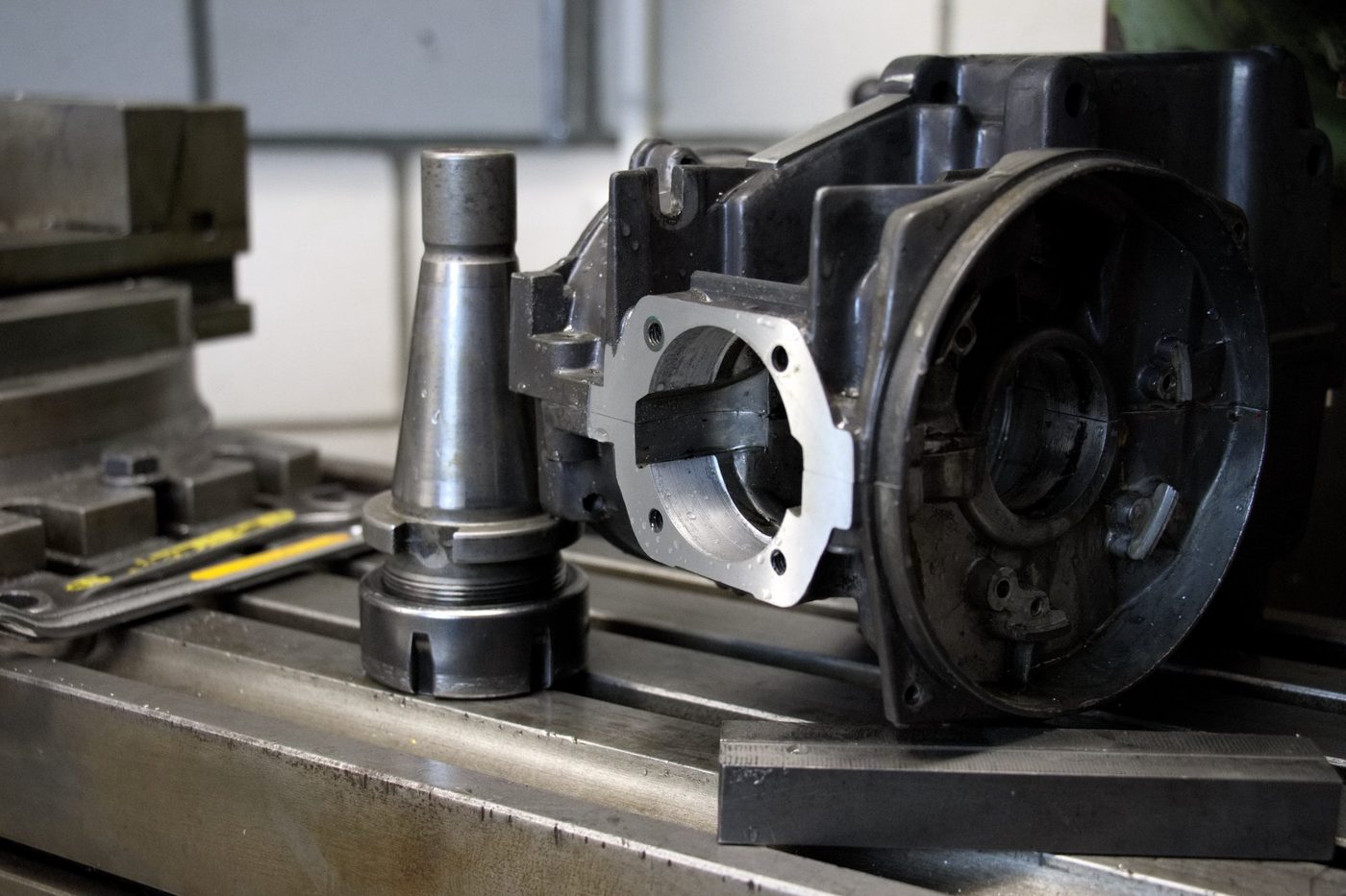 Zylinder Porten & Gehäuse-Bearbeitung